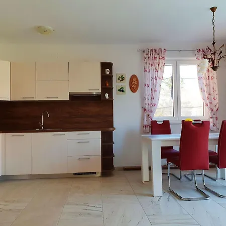 Branka By Interhome * Šilo